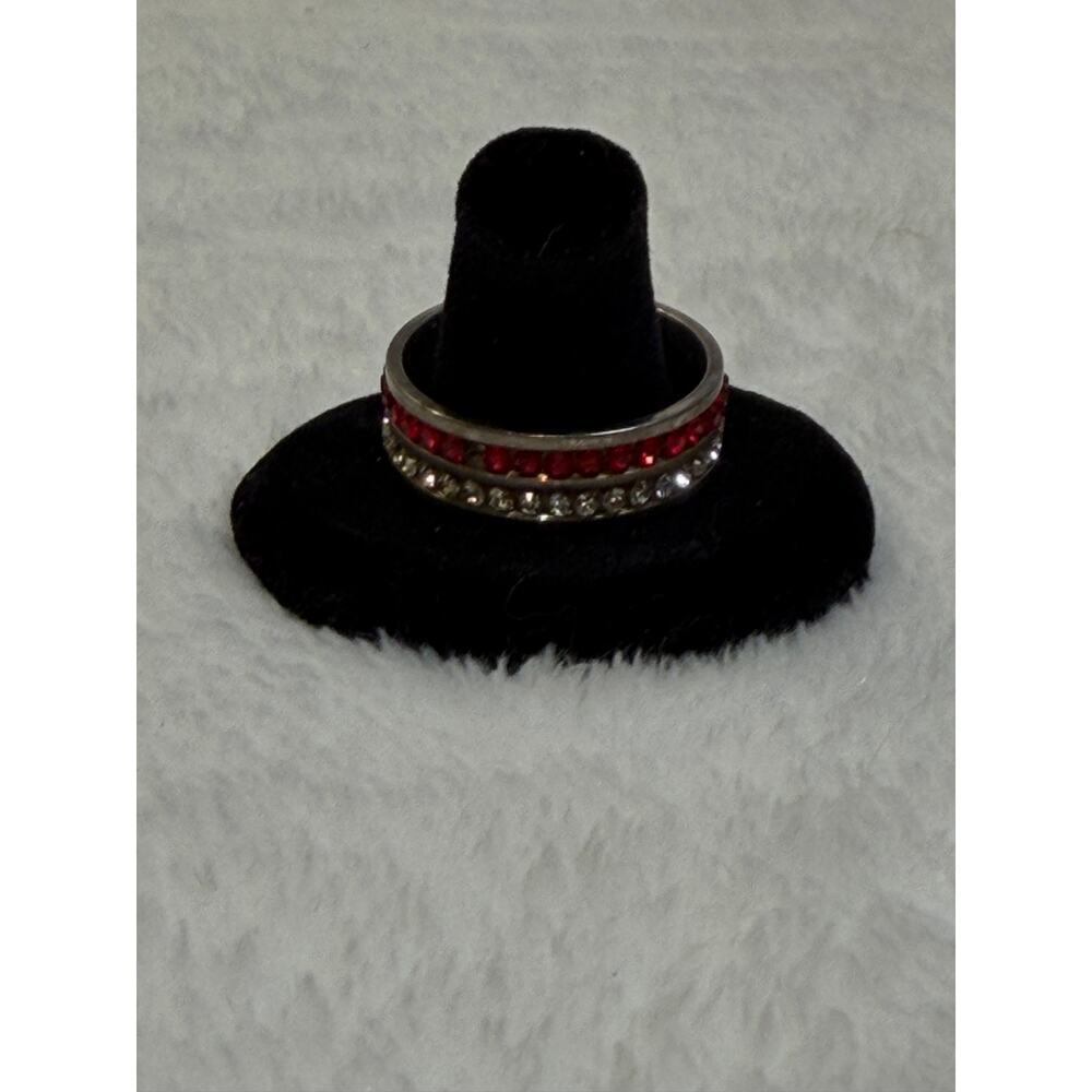 Red + Clear Rhinestone Band – Silver Tone – Size 8 - Picture 4 of 4